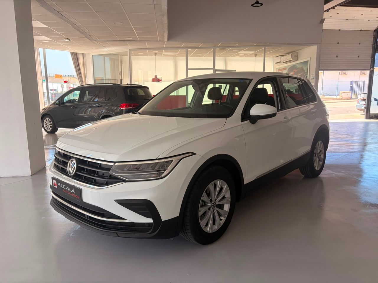 Volkswagen Tiguan Life 2.0 TDI 90 kW - Foto 38