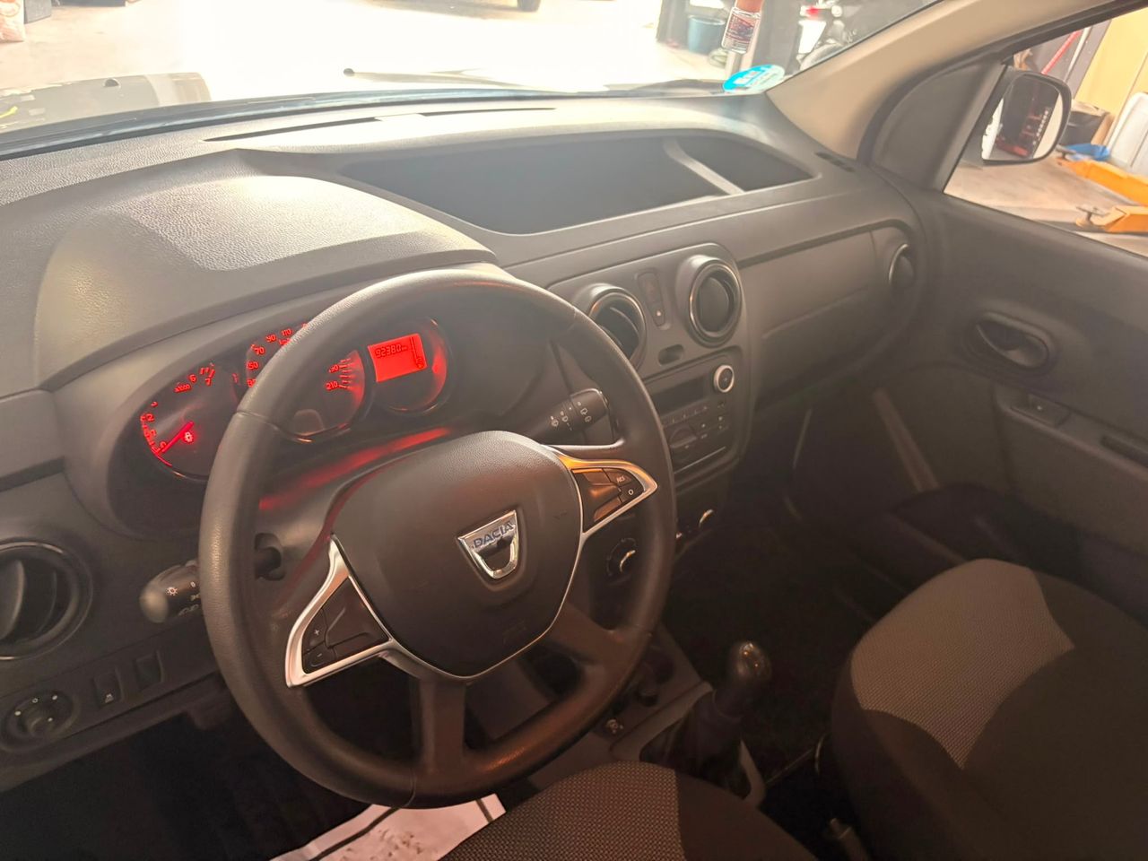 Dacia Dokker Essential 1.6 80 kW - Foto 10
