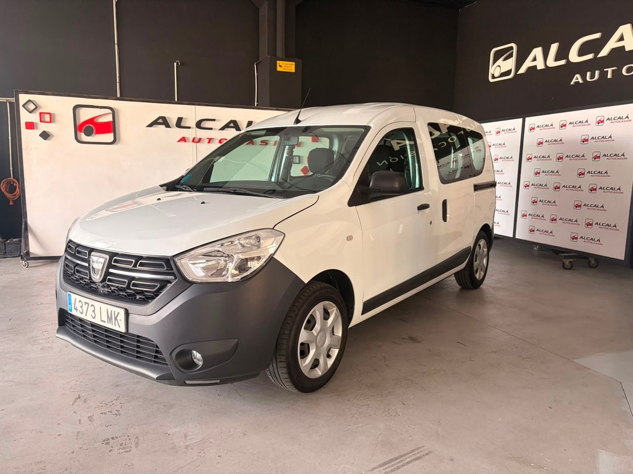Dacia Dokker Essential 1.6 80 kW - Foto 17