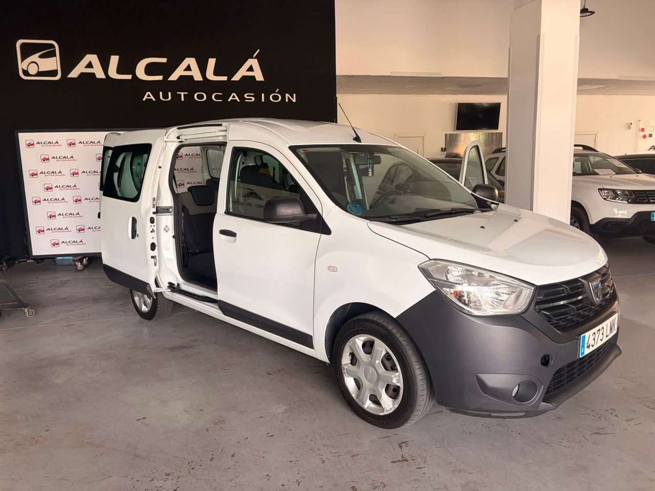 Dacia Dokker Essential 1.6 80 kW - Foto 16