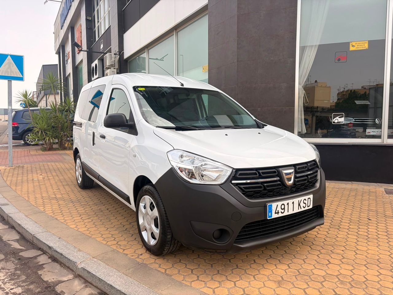 Dacia Dokker COMBI 1.5 DCI AMBIANCE 95CV - Foto 28