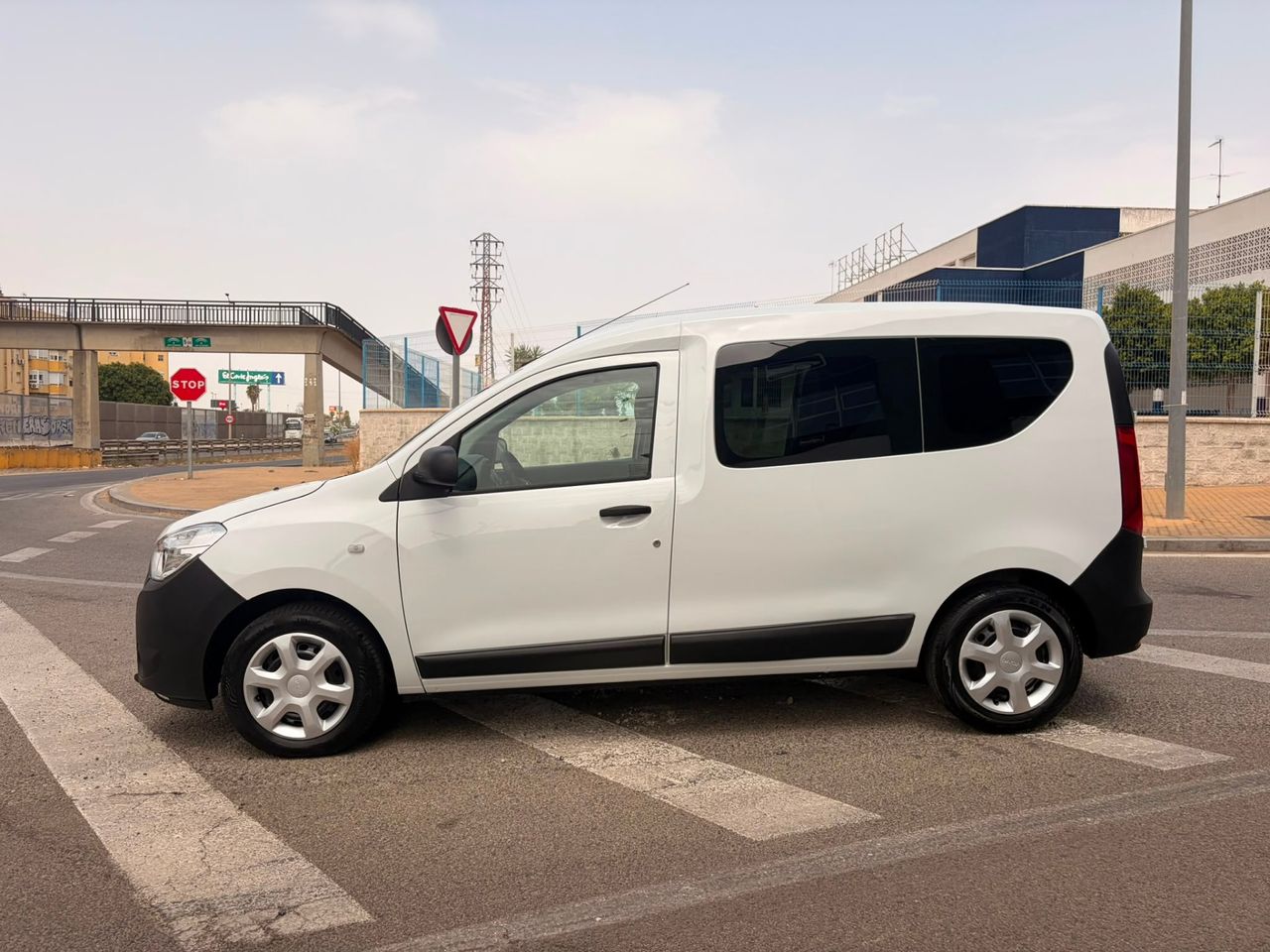 Dacia Dokker COMBI 1.5 DCI AMBIANCE 95CV - Foto 49