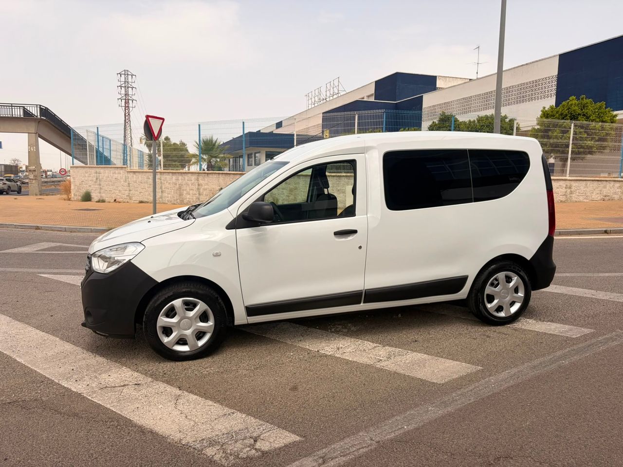 Dacia Dokker COMBI 1.5 DCI AMBIANCE 95CV - Foto 43