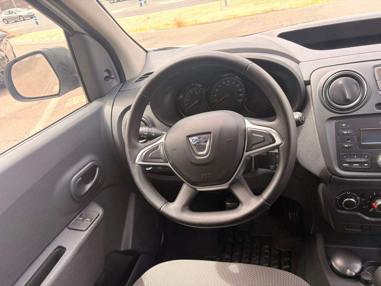 Dacia Dokker COMBI 1.5 DCI AMBIANCE 95CV - Foto 37