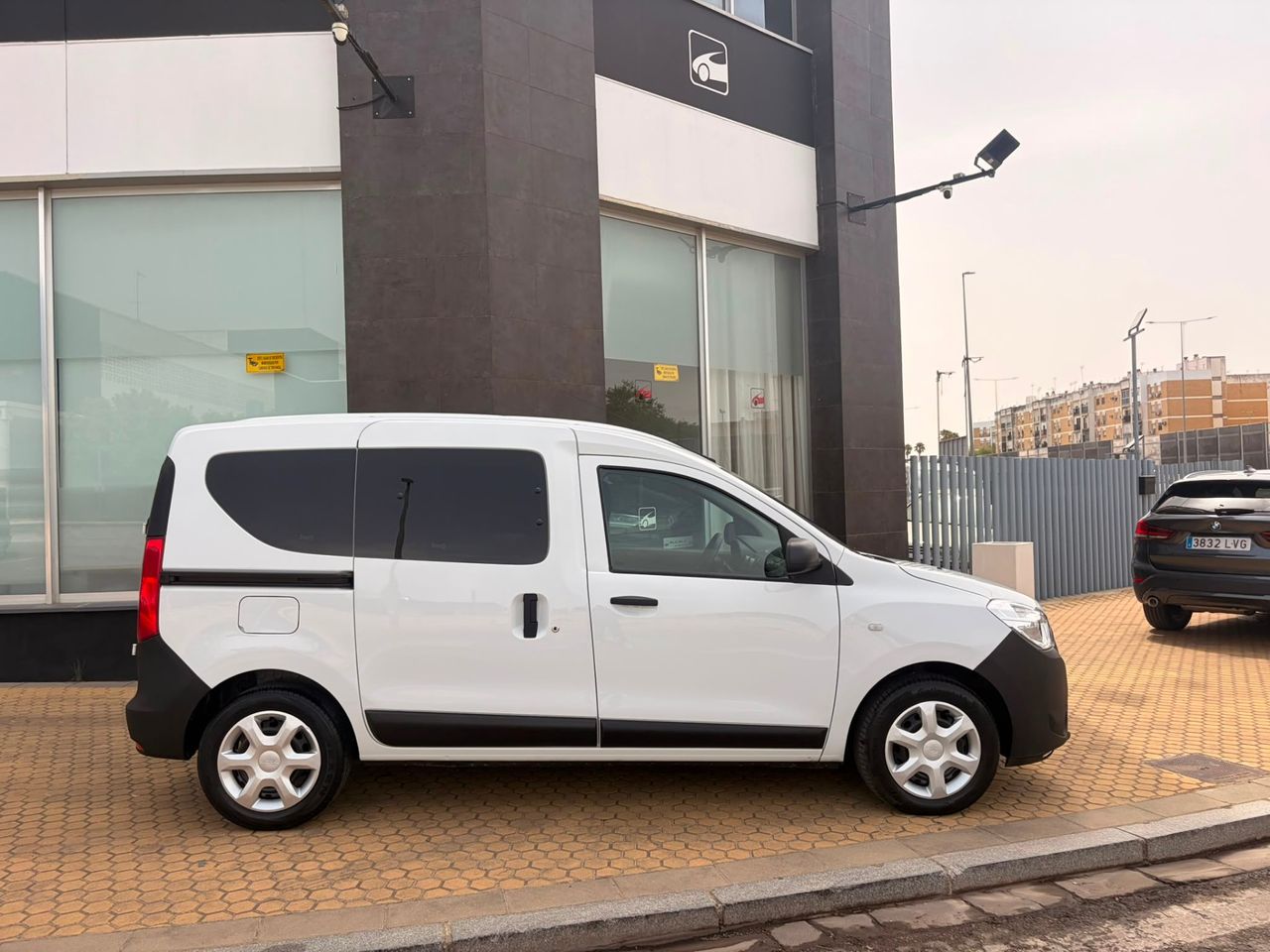 Dacia Dokker COMBI 1.5 DCI AMBIANCE 95CV - Foto 3