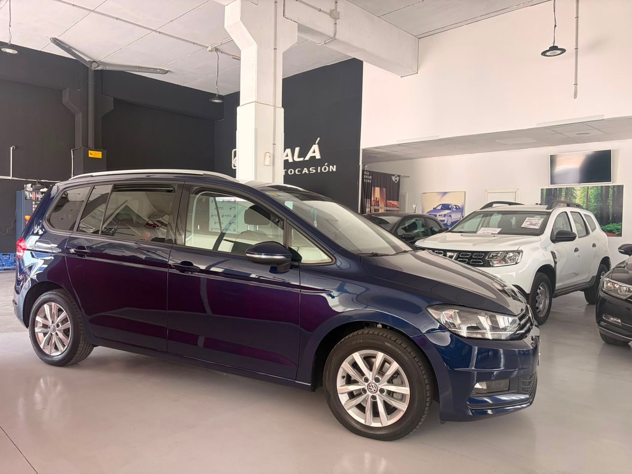 Volkswagen Touran Sport 1.6 TDI 85 kW - Foto 9
