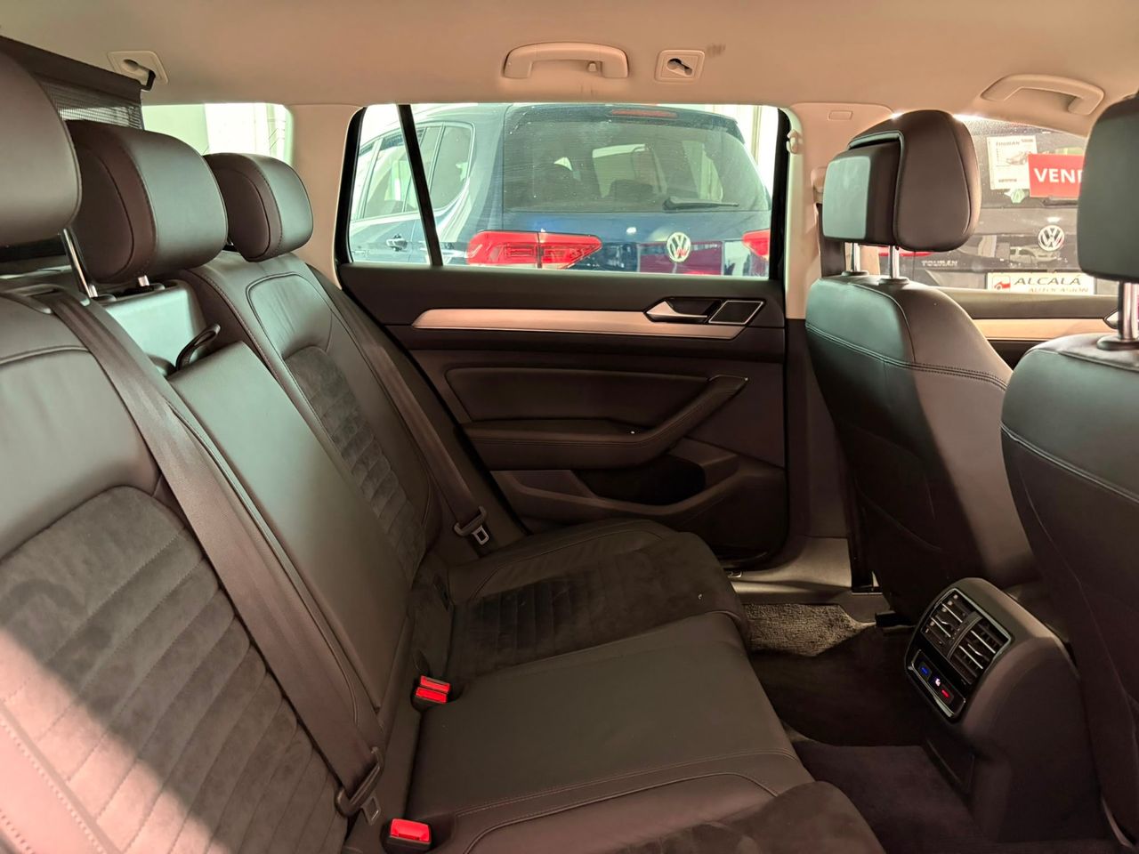 Volkswagen Passat Variant Advance 2.0 TDI BMT 110 kW - Foto 15