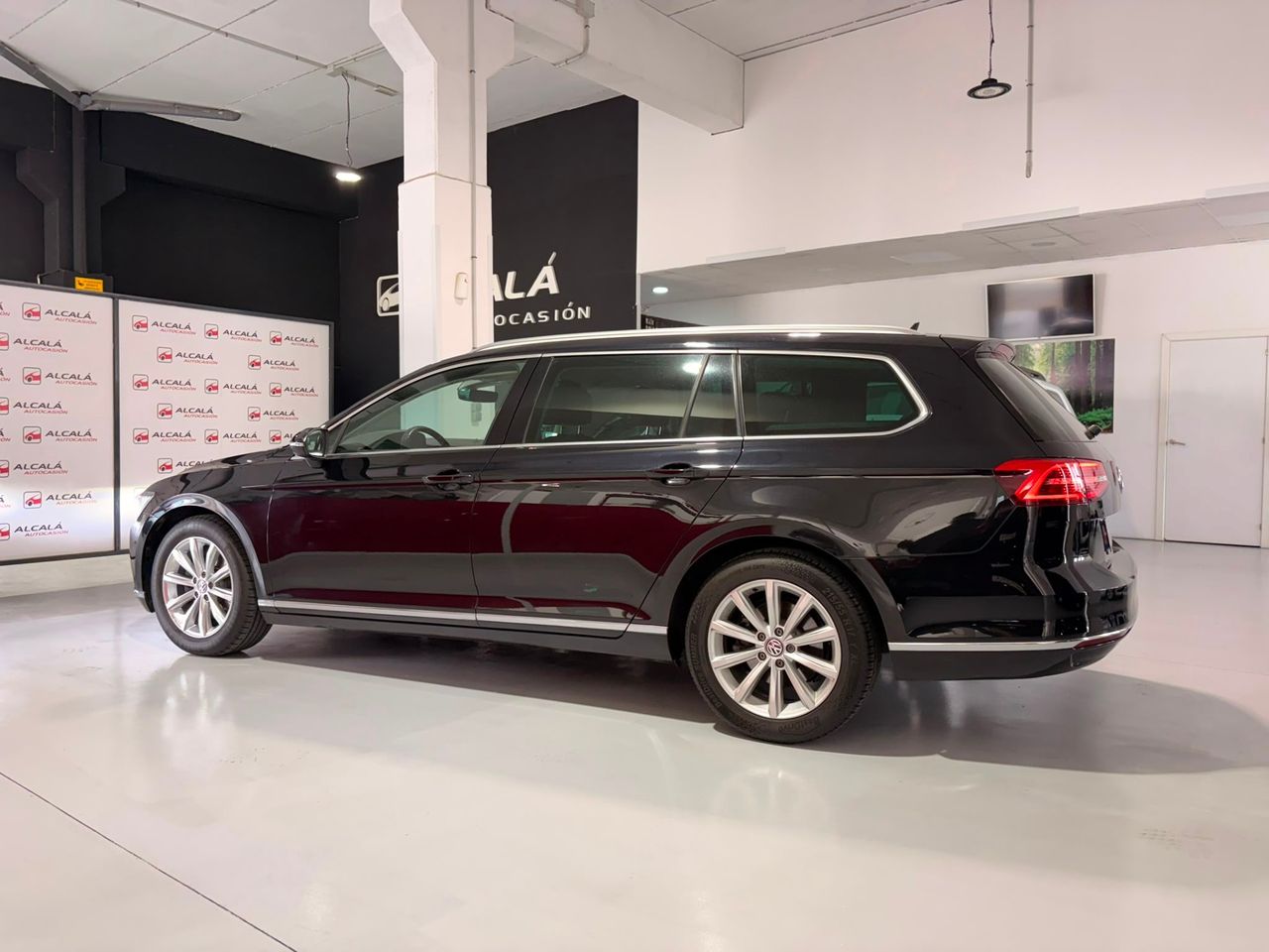 Volkswagen Passat Variant Advance 2.0 TDI BMT 110 kW - Foto 12