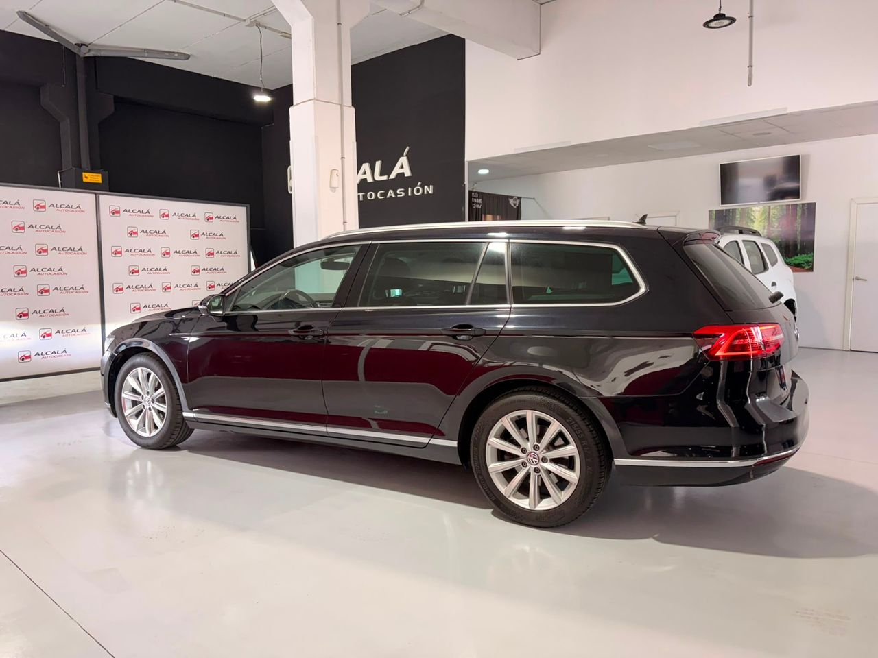 Volkswagen Passat Variant Advance 2.0 TDI BMT 110 kW - Foto 31