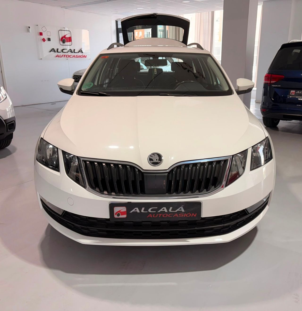 Skoda Octavia Combi 1.0 TSI 85 kW - Foto 16
