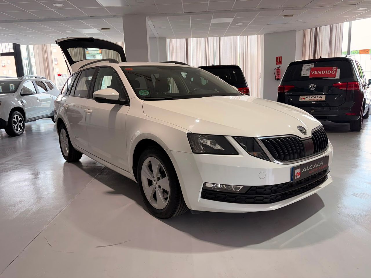 Skoda Octavia Combi 1.0 TSI 85 kW - Foto 18