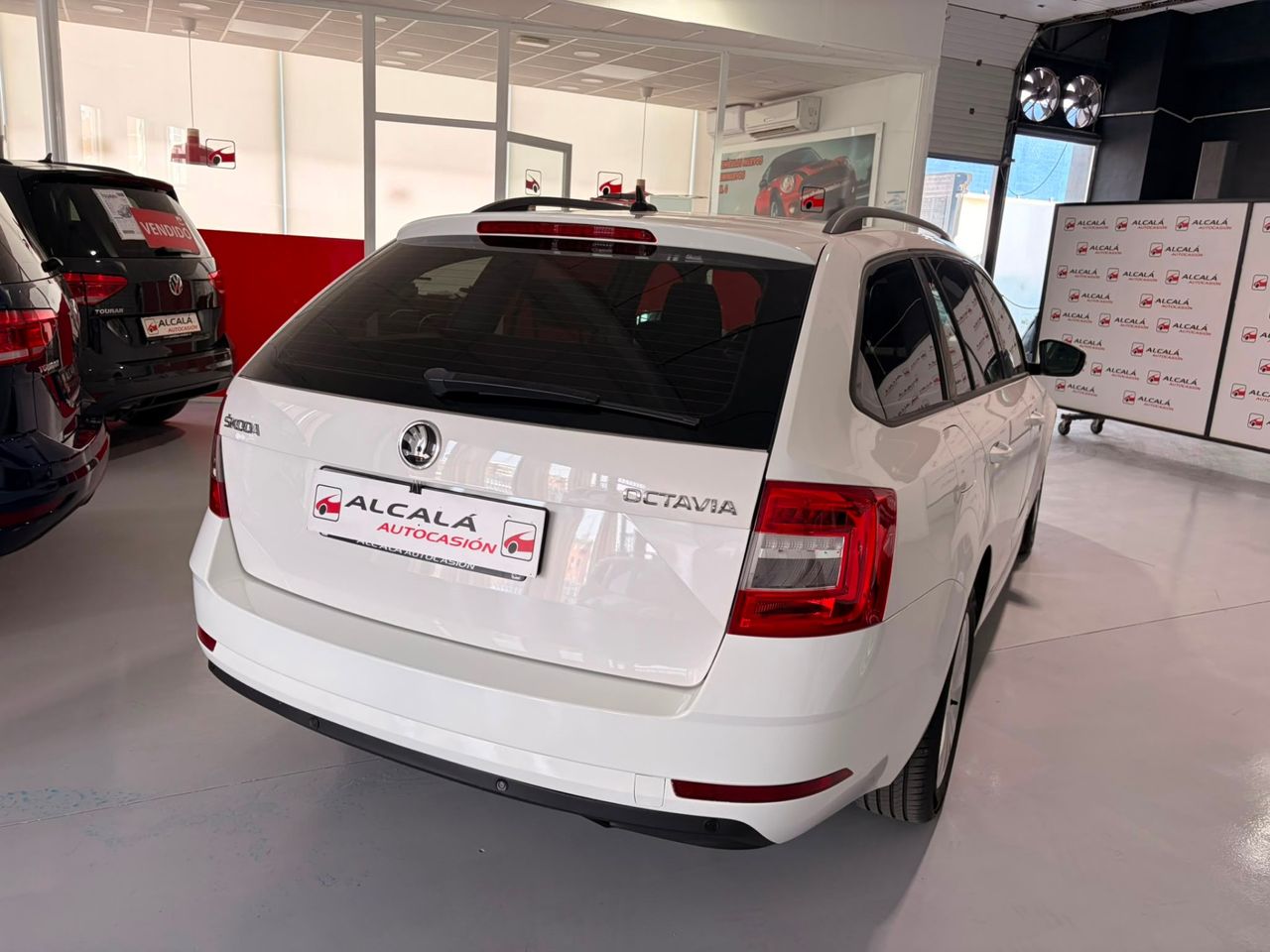 Skoda Octavia Combi 1.0 TSI 85 kW - Foto 29