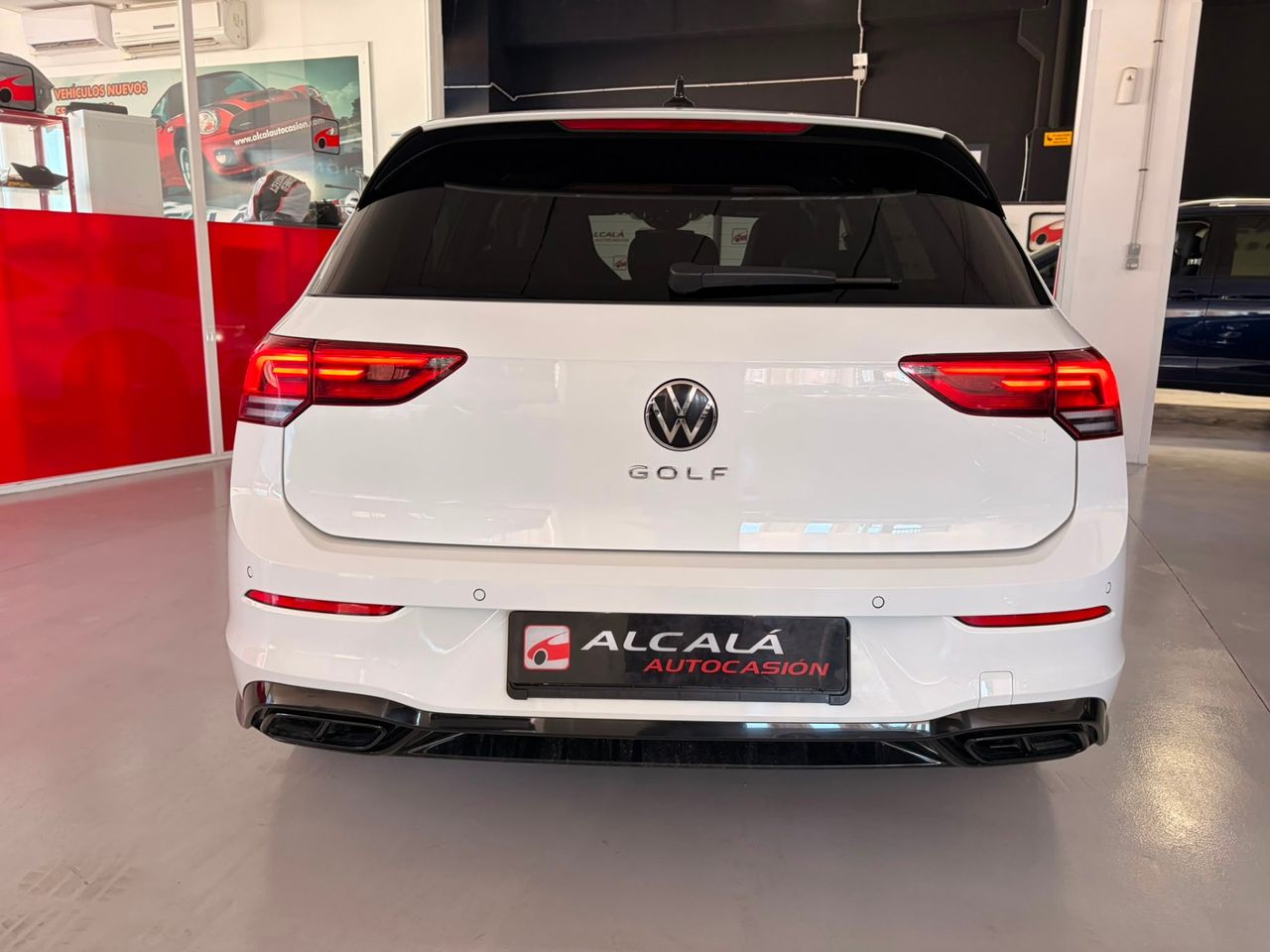 Volkswagen Golf R-Line 2.0 TDI 110 kW - Foto 50