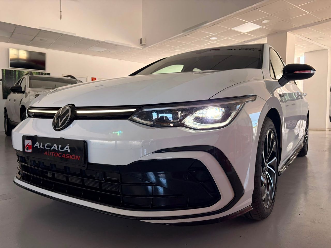 Volkswagen Golf R-Line 2.0 TDI 110 kW - Foto 37