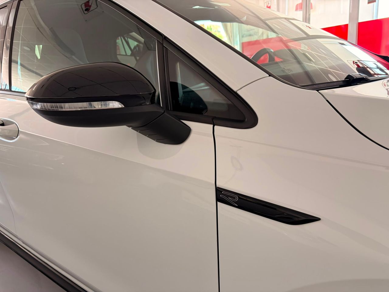 Volkswagen Golf R-Line 2.0 TDI 110 kW - Foto 51
