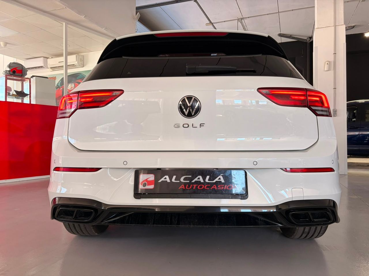 Volkswagen Golf R-Line 2.0 TDI 110 kW - Foto 18