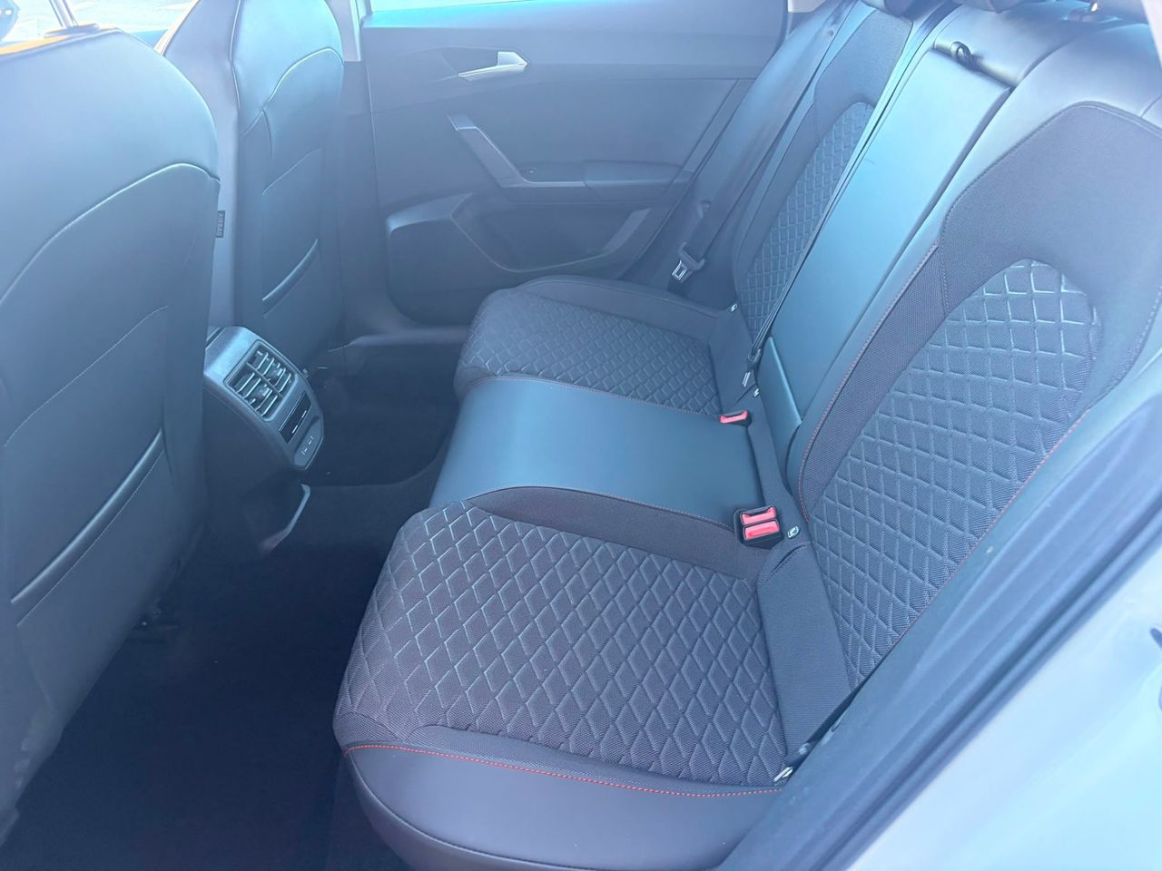 Seat Leon 2.0 TDI CR 110 KW - Foto 23