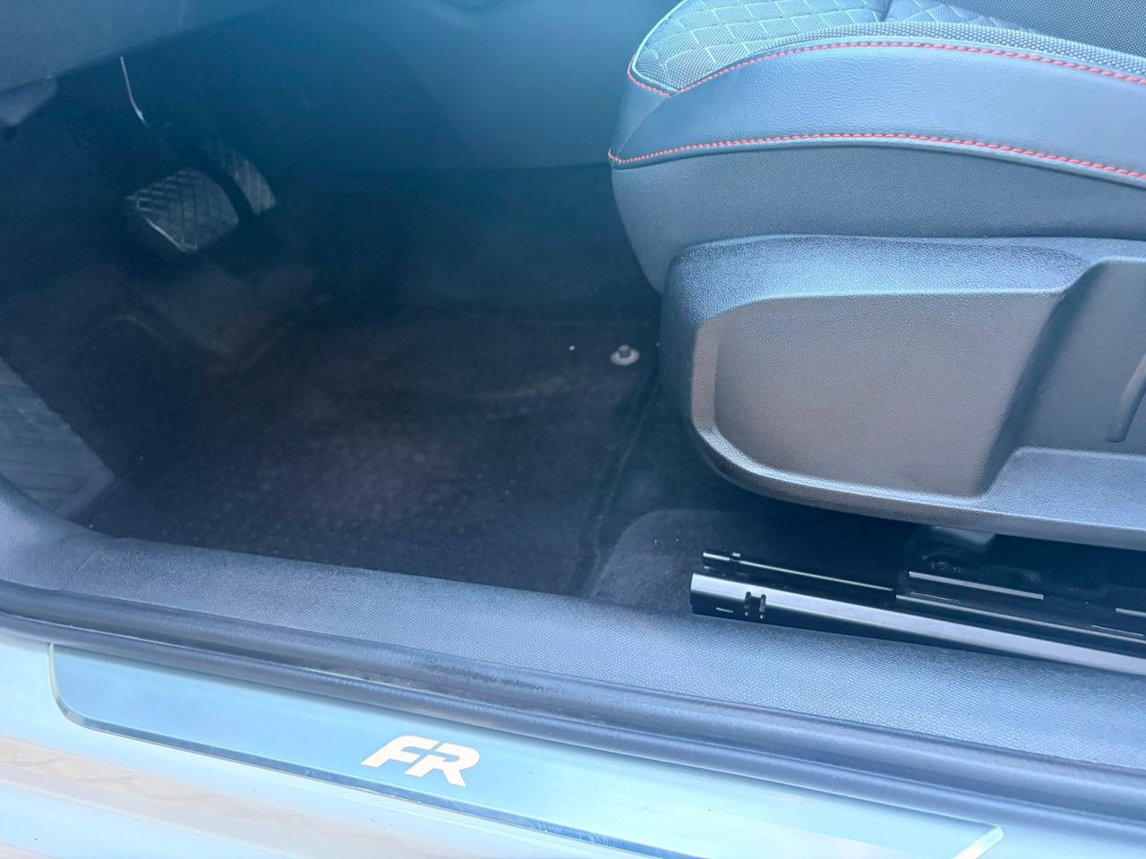 Seat Leon 2.0 TDI CR 110 KW - Foto 15