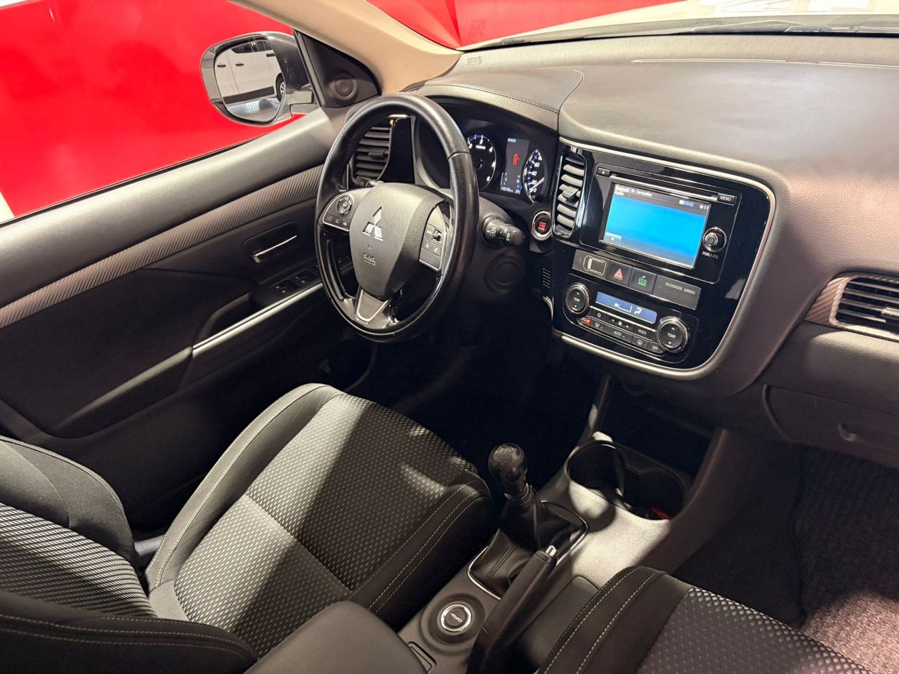 Mitsubishi Outlander Motion 4WD 220 DI-D 7 plazas - Foto 14