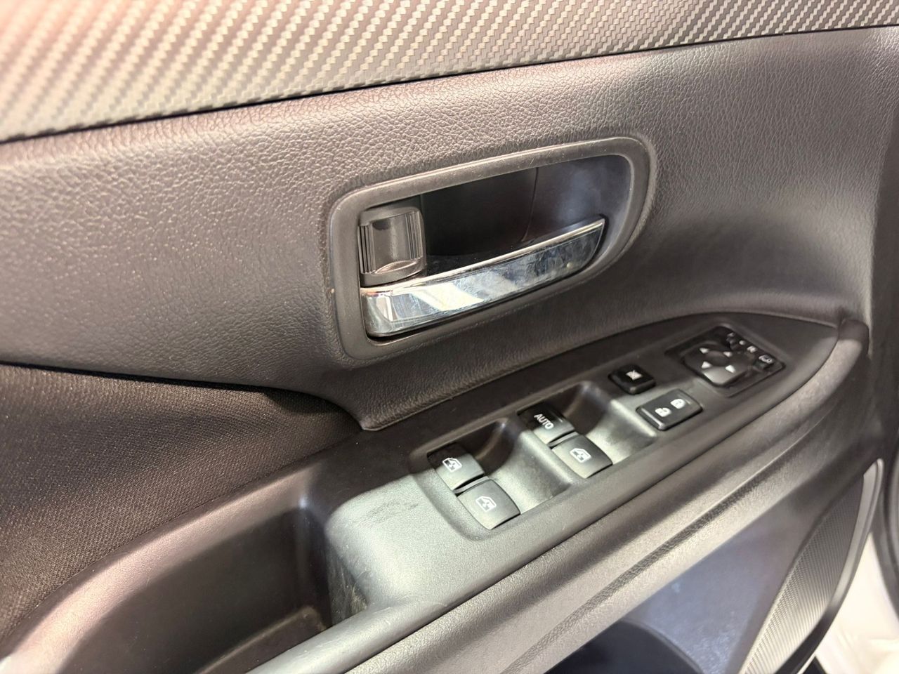 Mitsubishi Outlander Motion 4WD 220 DI-D 7 plazas - Foto 16
