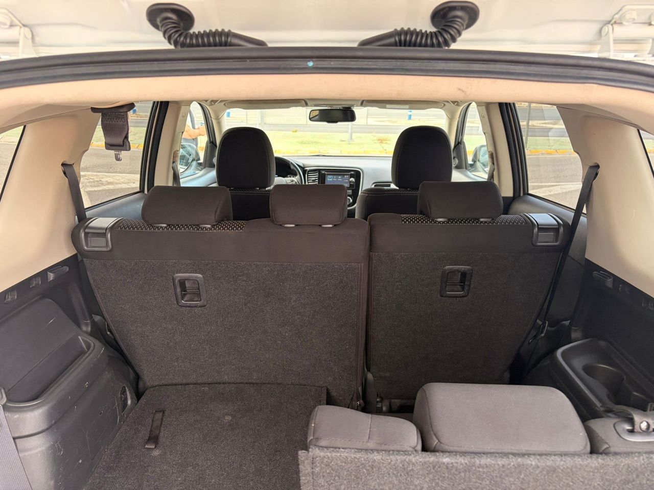 Mitsubishi Outlander Motion 4WD 220 DI-D 7 plazas - Foto 8
