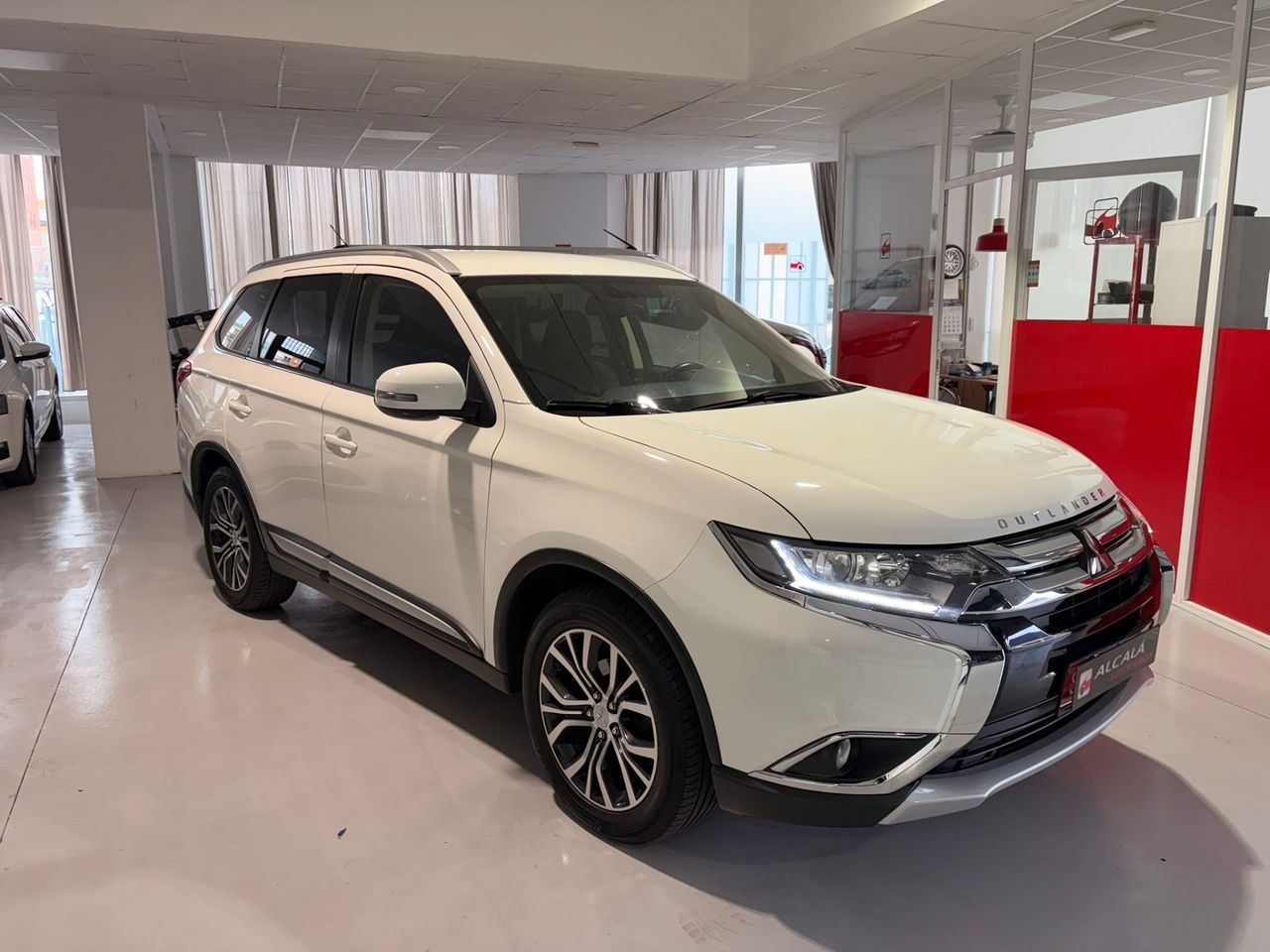 Mitsubishi Outlander Motion 4WD 220 DI-D 7 plazas - Foto 19