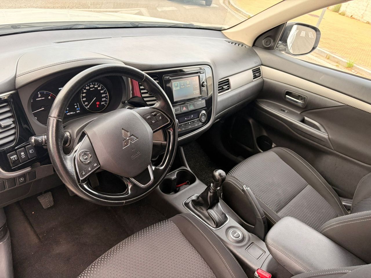Mitsubishi Outlander Motion 4WD 220 DI-D 7 plazas - Foto 21