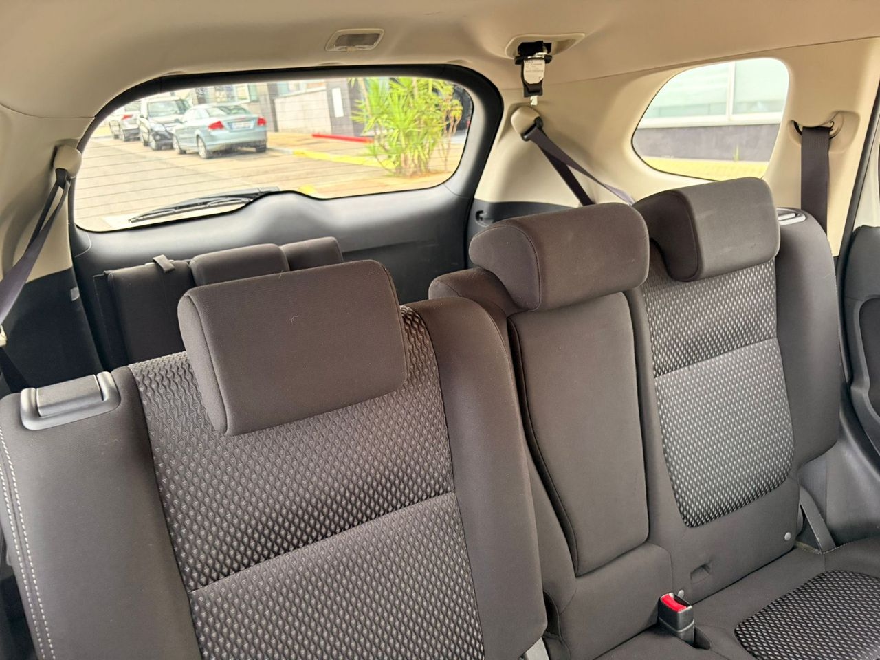 Mitsubishi Outlander Motion 4WD 220 DI-D 7 plazas - Foto 30