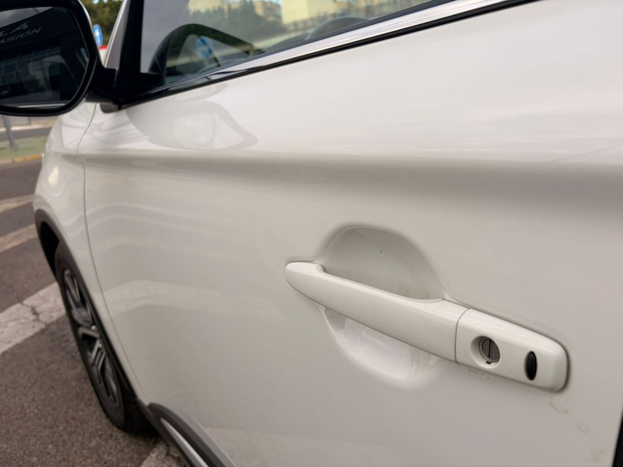 Mitsubishi Outlander Motion 4WD 220 DI-D 7 plazas - Foto 12