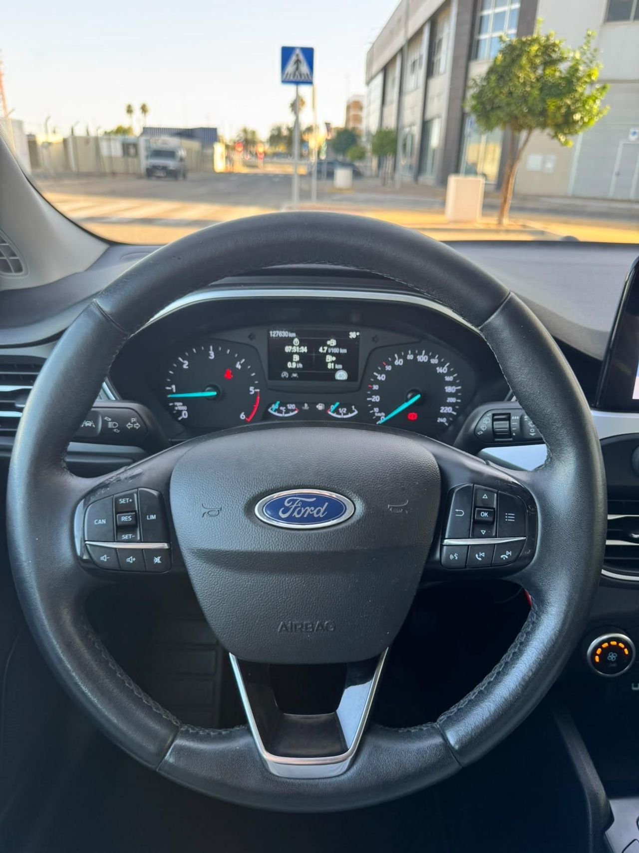 Ford Focus Berlina Trend+ 1.5 EcoBlue 88 kW - Foto 6