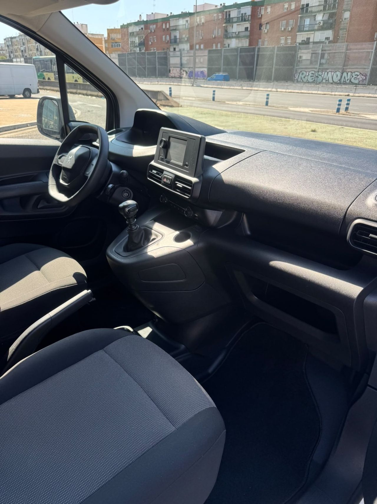 Peugeot Partner PRO 1.6 BLUEHDI 100CV - Foto 4