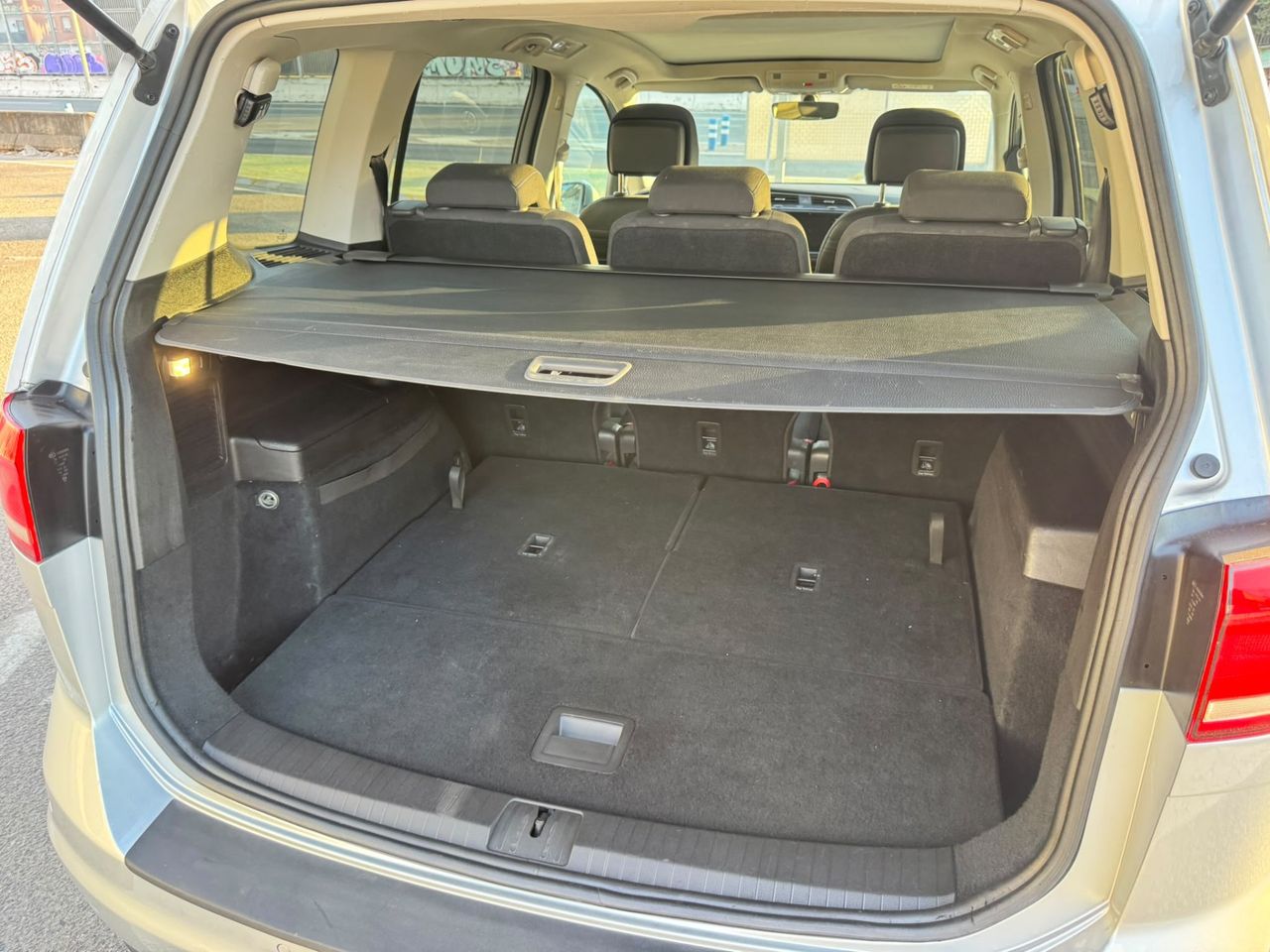 Volkswagen Touran Sport 2.0 TDI 110 kW - Foto 8