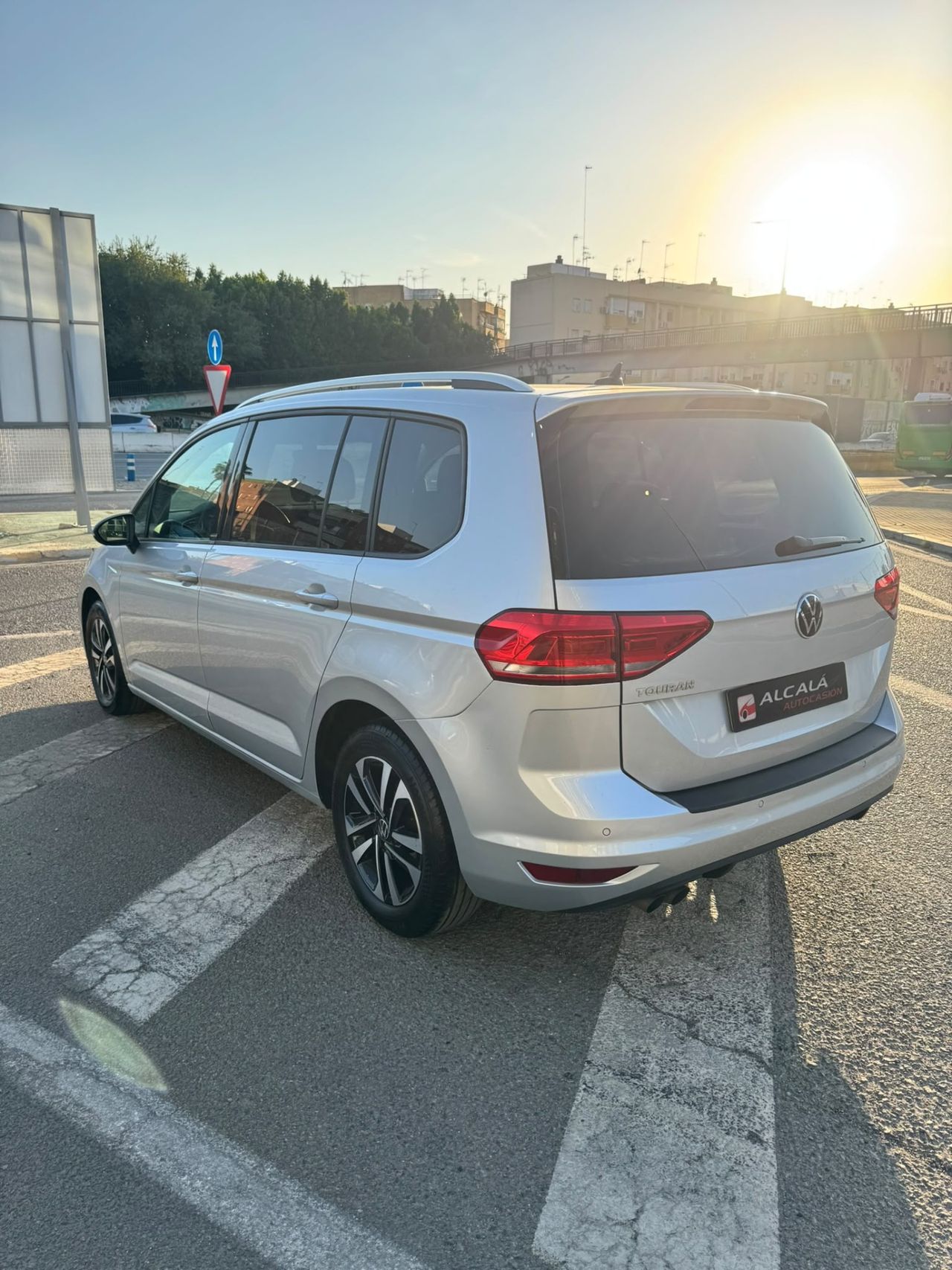 Volkswagen Touran Sport 2.0 TDI 110 kW - Foto 12