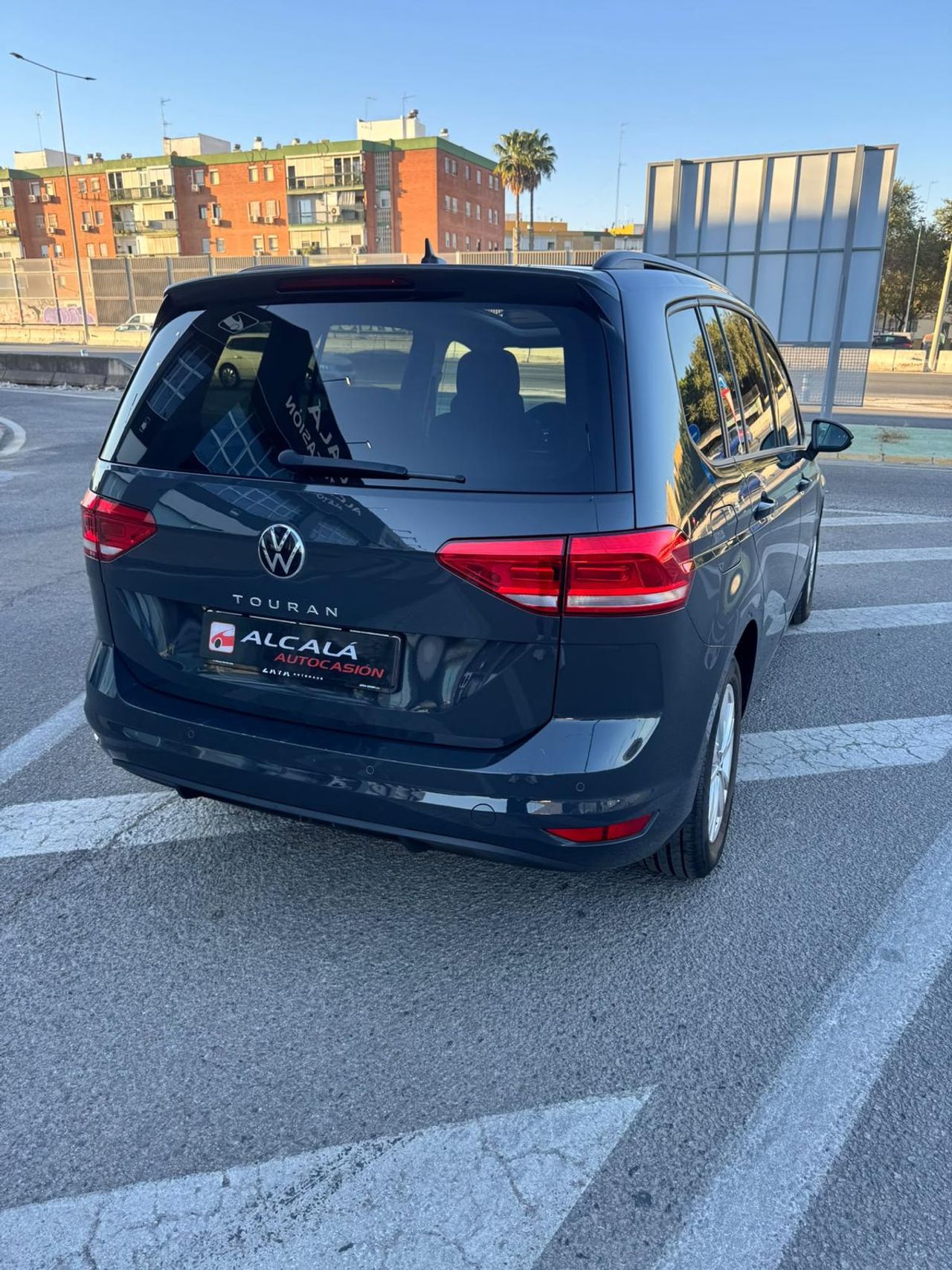 Volkswagen Touran Sport 2.0 TDI 90 kW - Foto 33