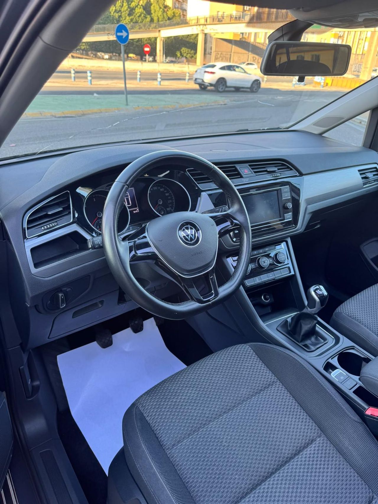Volkswagen Touran Sport 2.0 TDI 90 kW - Foto 19