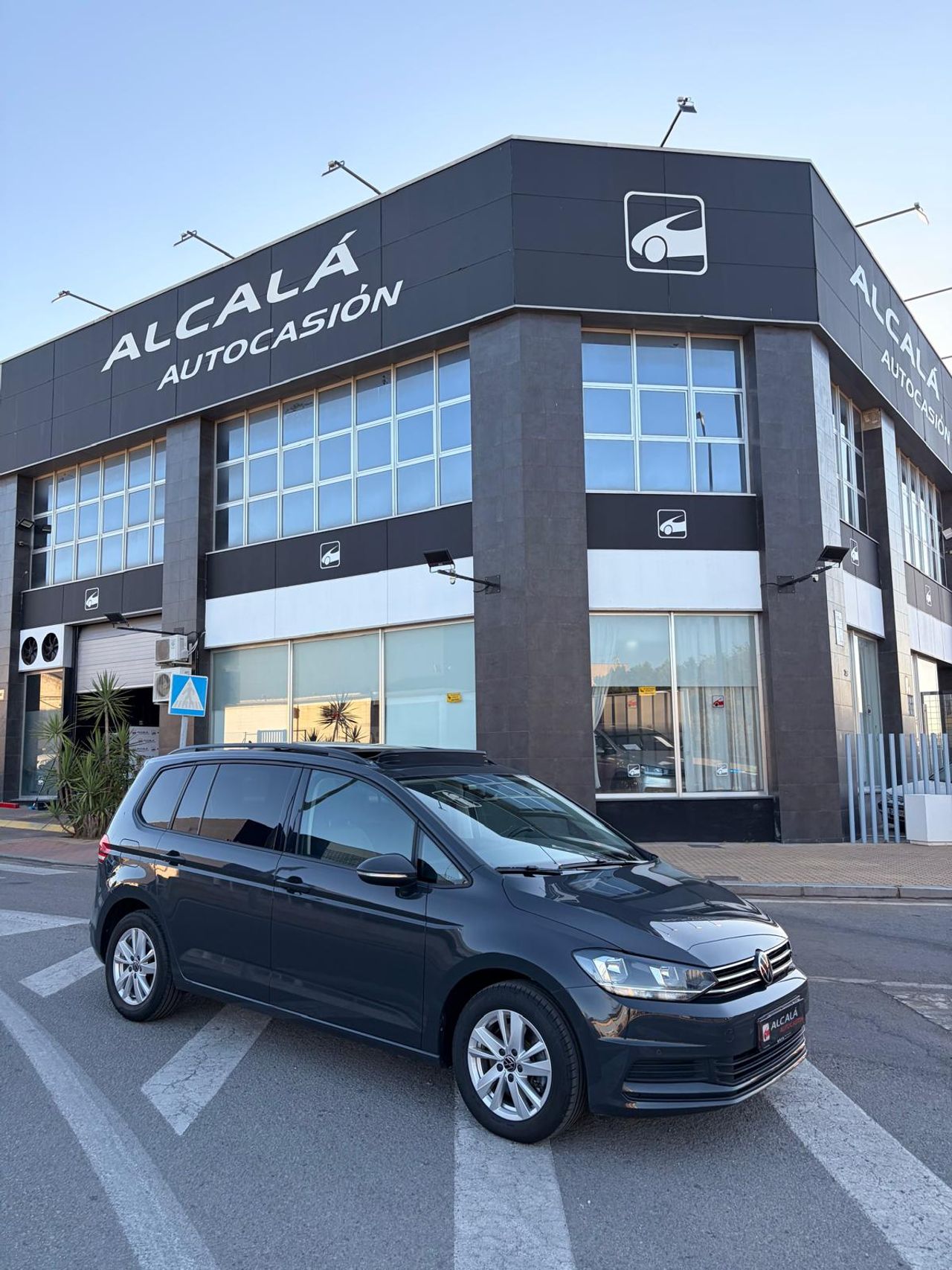Volkswagen Touran Sport 2.0 TDI 90 kW - Foto 52