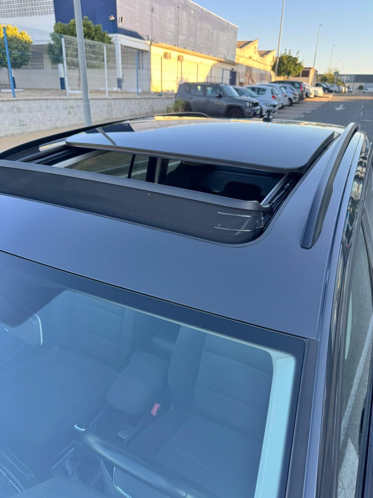 Volkswagen Touran Sport 2.0 TDI 90 kW - Foto 12