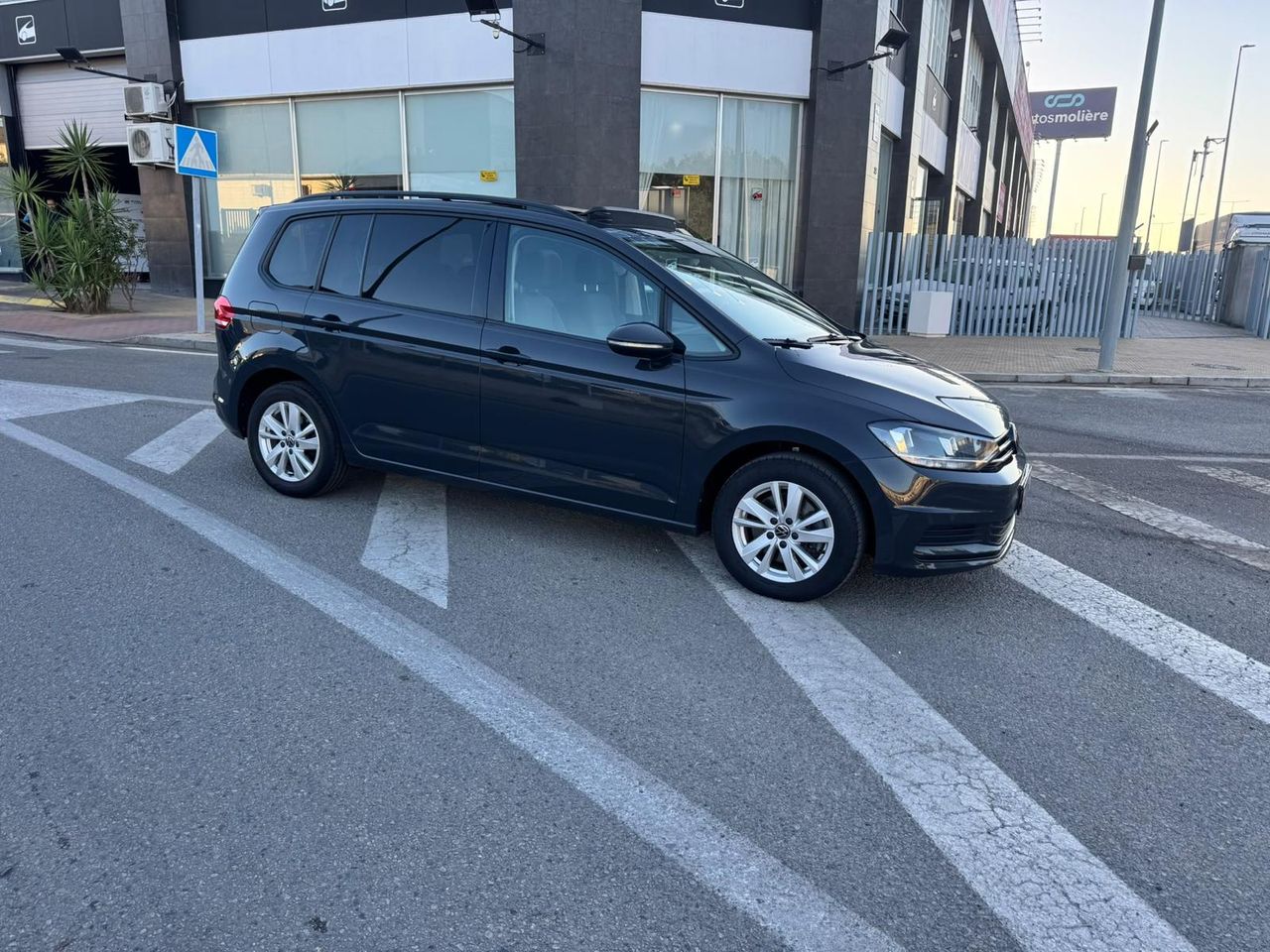 Volkswagen Touran Sport 2.0 TDI 90 kW - Foto 10