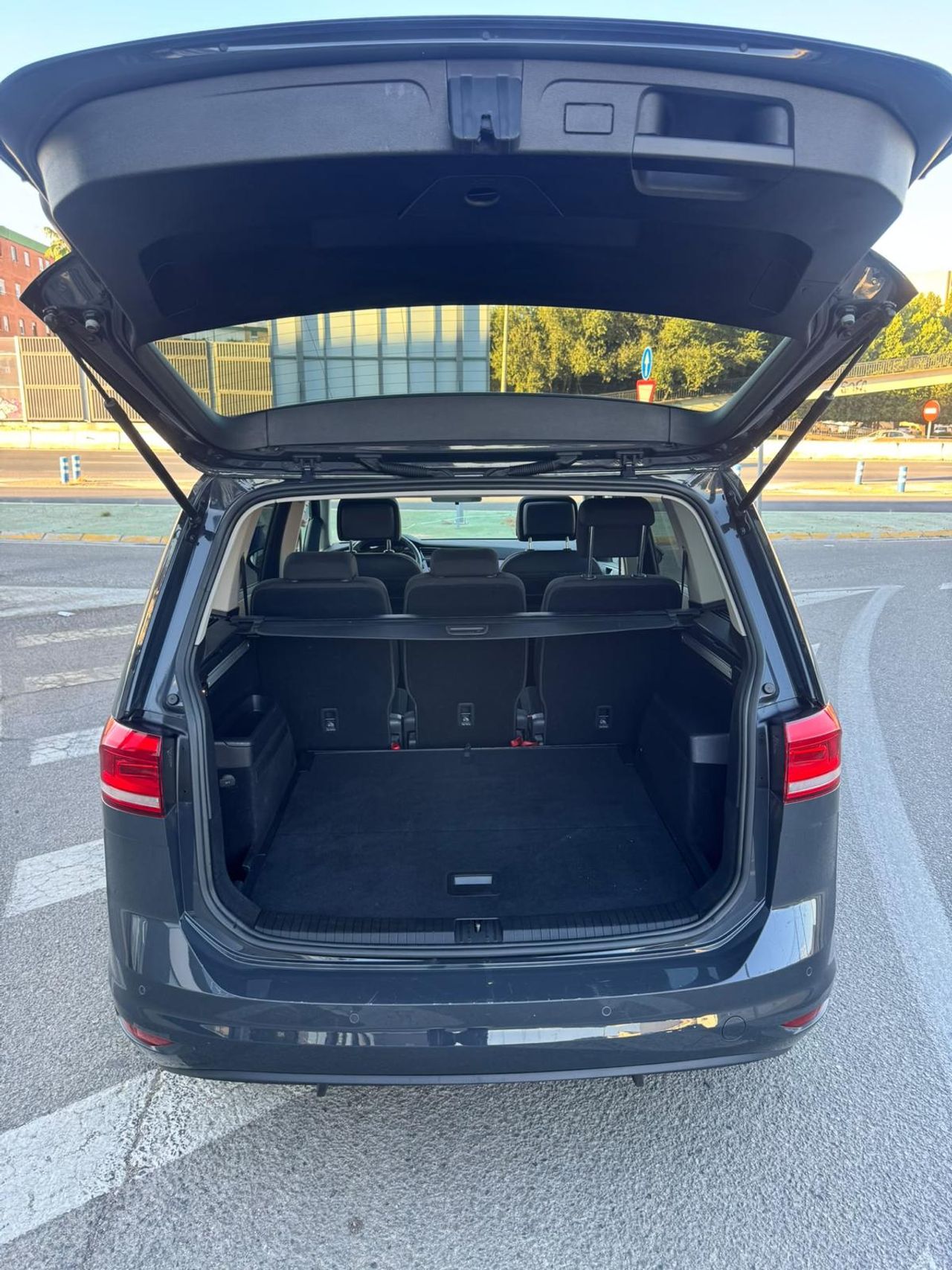 Volkswagen Touran Sport 2.0 TDI 90 kW - Foto 9
