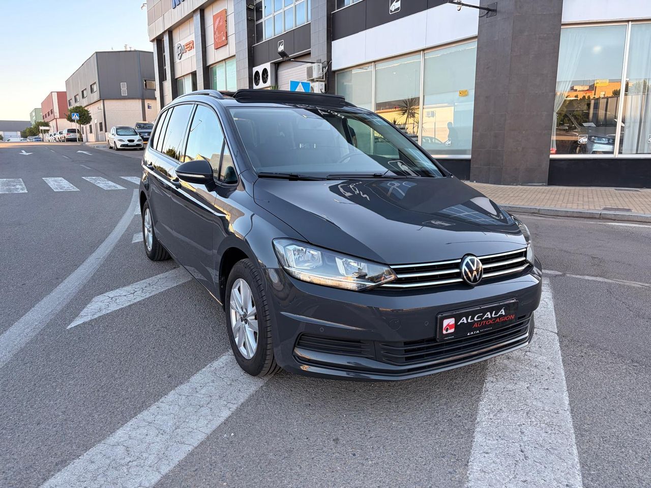 Volkswagen Touran Sport 2.0 TDI 90 kW - Foto 47
