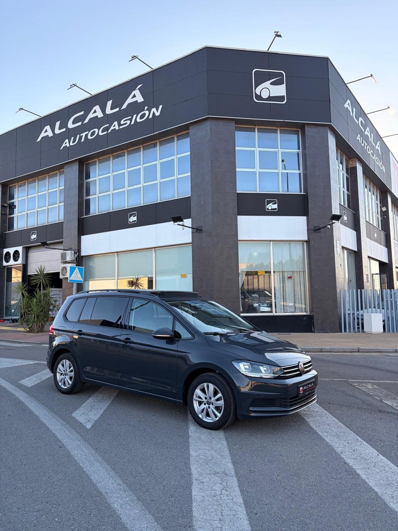 Volkswagen Touran Sport 2.0 TDI 90 kW - Foto 41