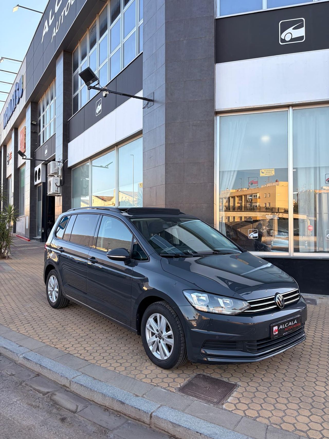 Volkswagen Touran Sport 2.0 TDI 90 kW - Foto 13