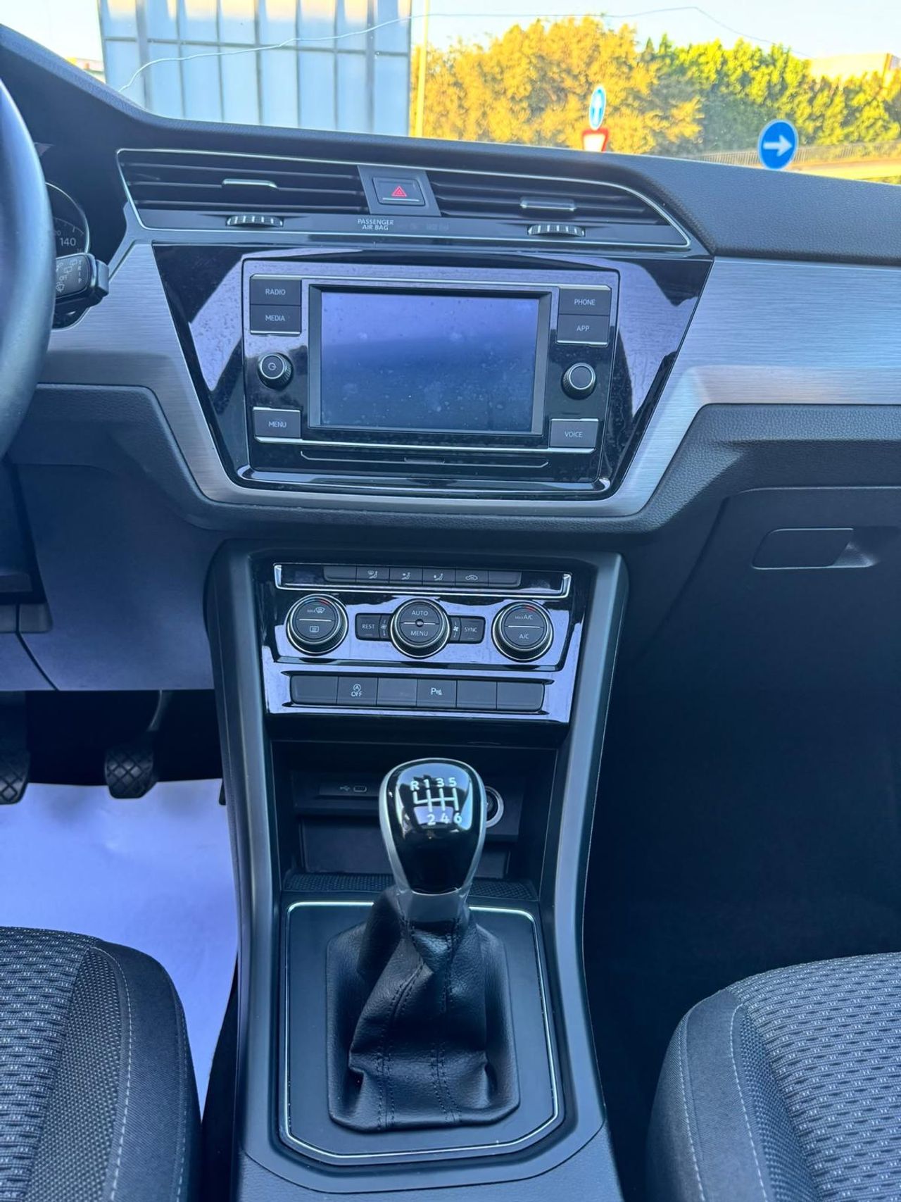 Volkswagen Touran Sport 2.0 TDI 90 kW - Foto 20