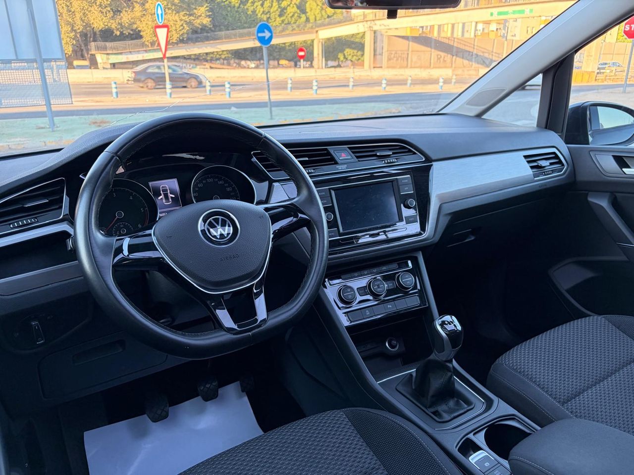 Volkswagen Touran Sport 2.0 TDI 90 kW - Foto 30