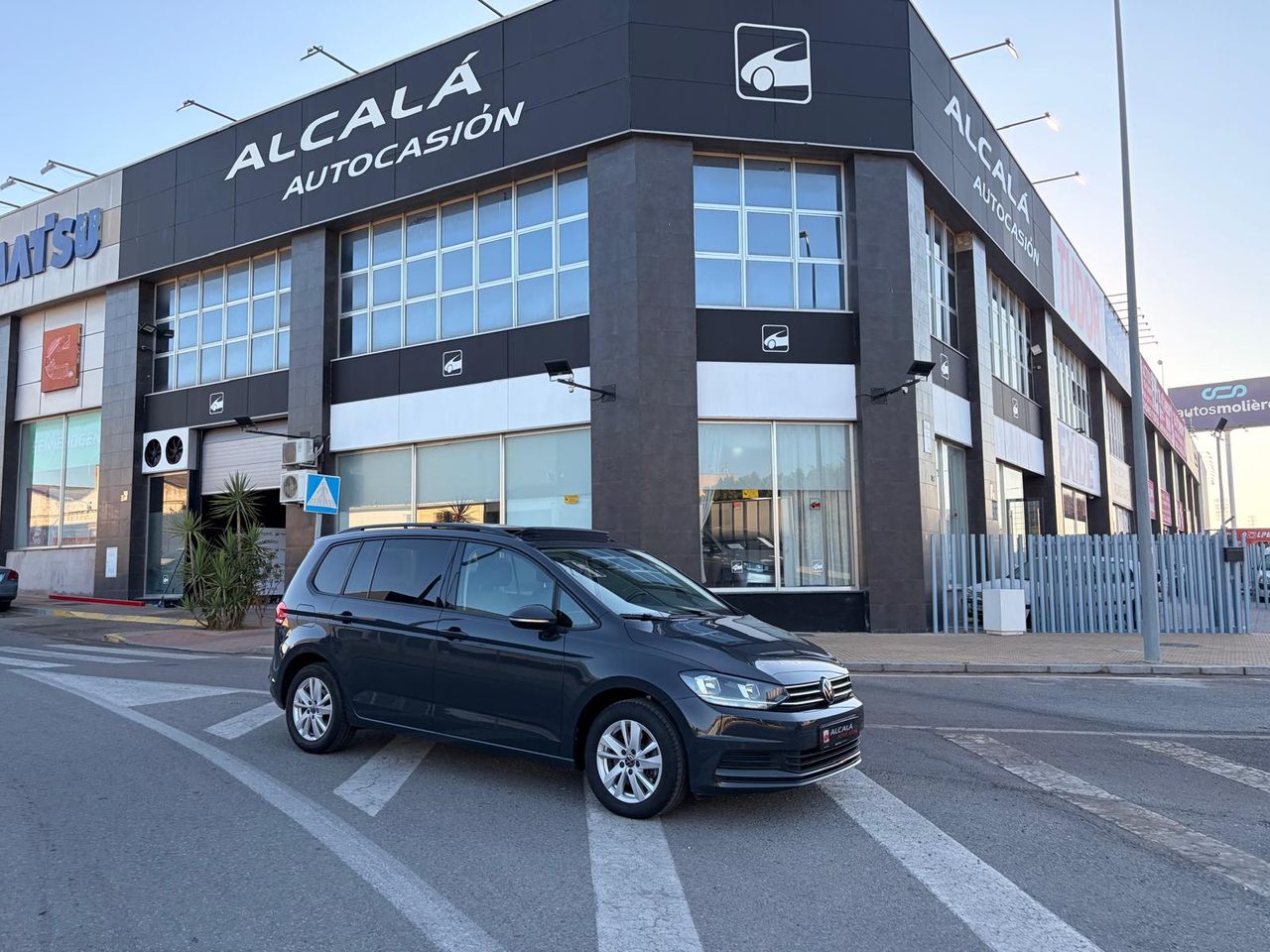 Volkswagen Touran Sport 2.0 TDI 90 kW - Foto 24