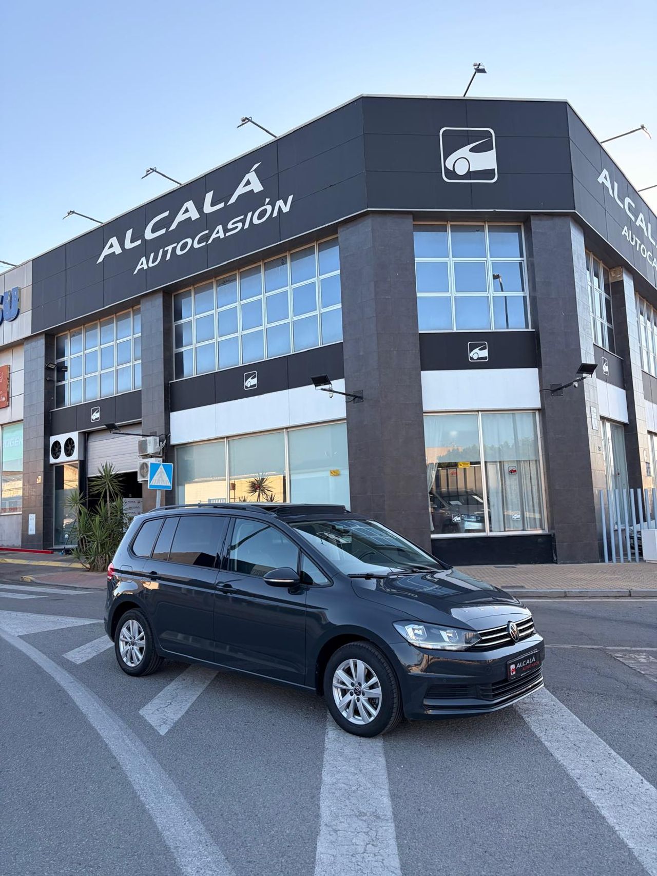 Volkswagen Touran Sport 2.0 TDI 90 kW - Foto 39