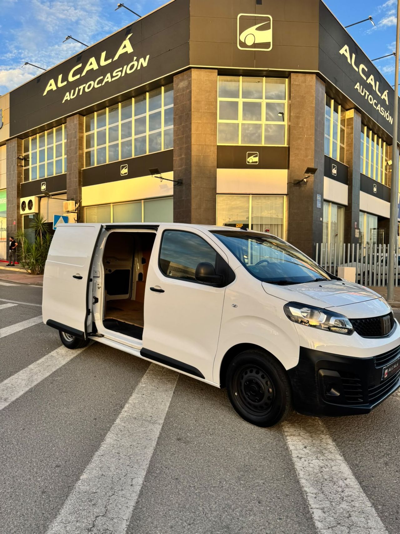 Fiat Scudo Furgón L2 MT6 Business - Foto 3