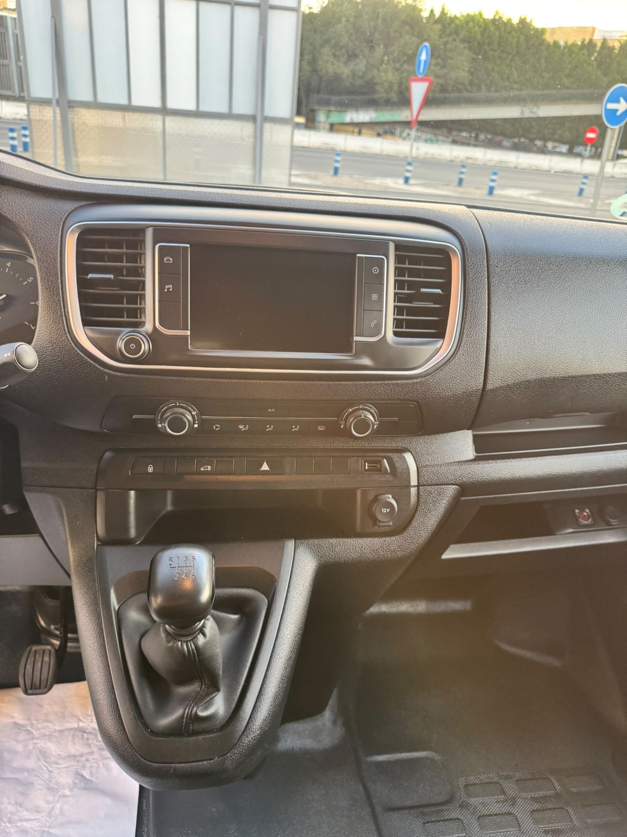 Fiat Scudo Furgón L2 MT6 Business - Foto 14