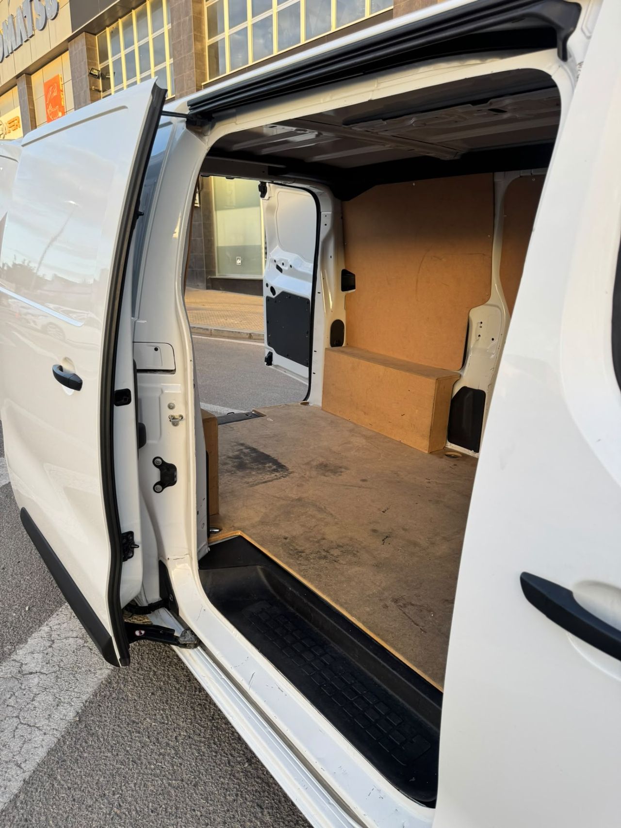 Fiat Scudo Furgón L2 MT6 Business - Foto 13