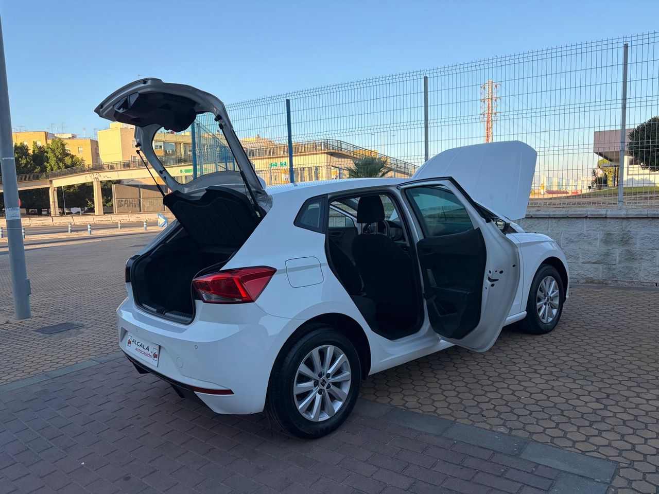 Seat Ibiza 1.0 MPI 59 kW - Foto 14